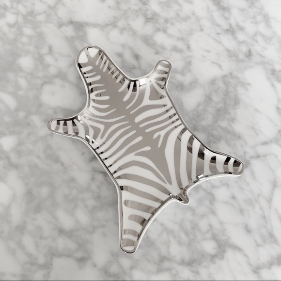 Jonathan Adler Other - Jonathan Adler Platinum Zebra Dish